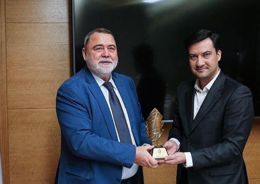 امضای تفاهم‌نامه همکاری بورس انرژی ایران با بورس بین‌المللی سن‌پترزبورگ (SPIMEX) در هفته انرژی روسیه ۲۰۲۵